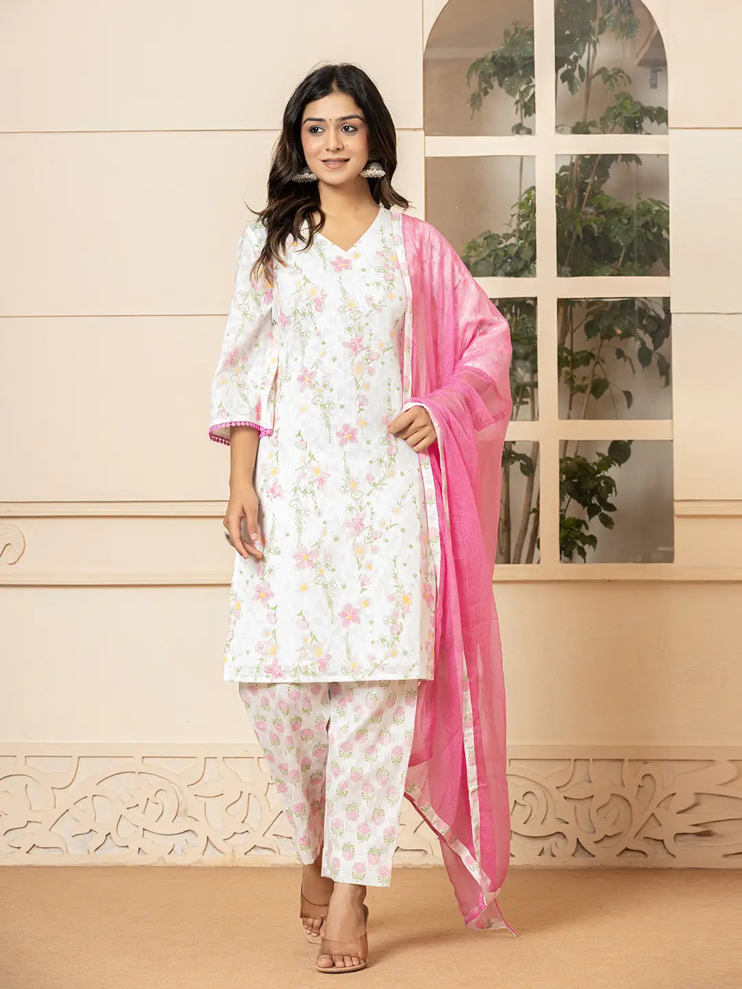 Yufta White Cotton Floral Print Kurta Dupatta Set