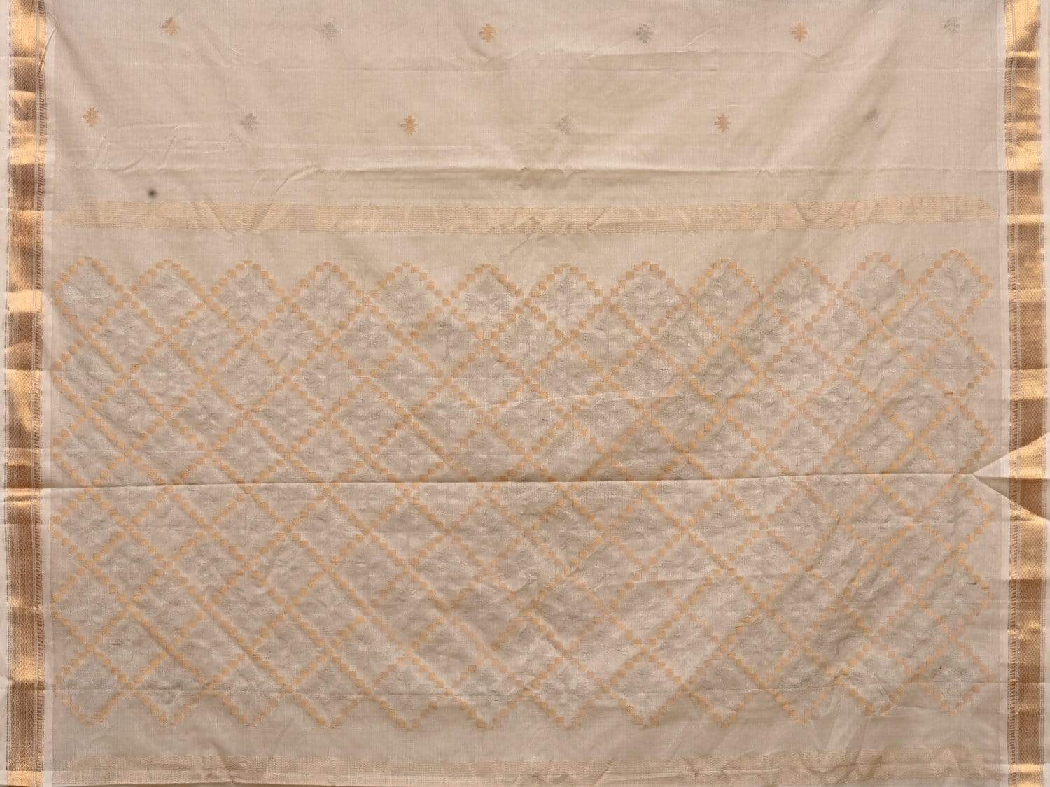 White Uppada Cotton Handloom Saree with Jamdani Pallu Design - Global Threads