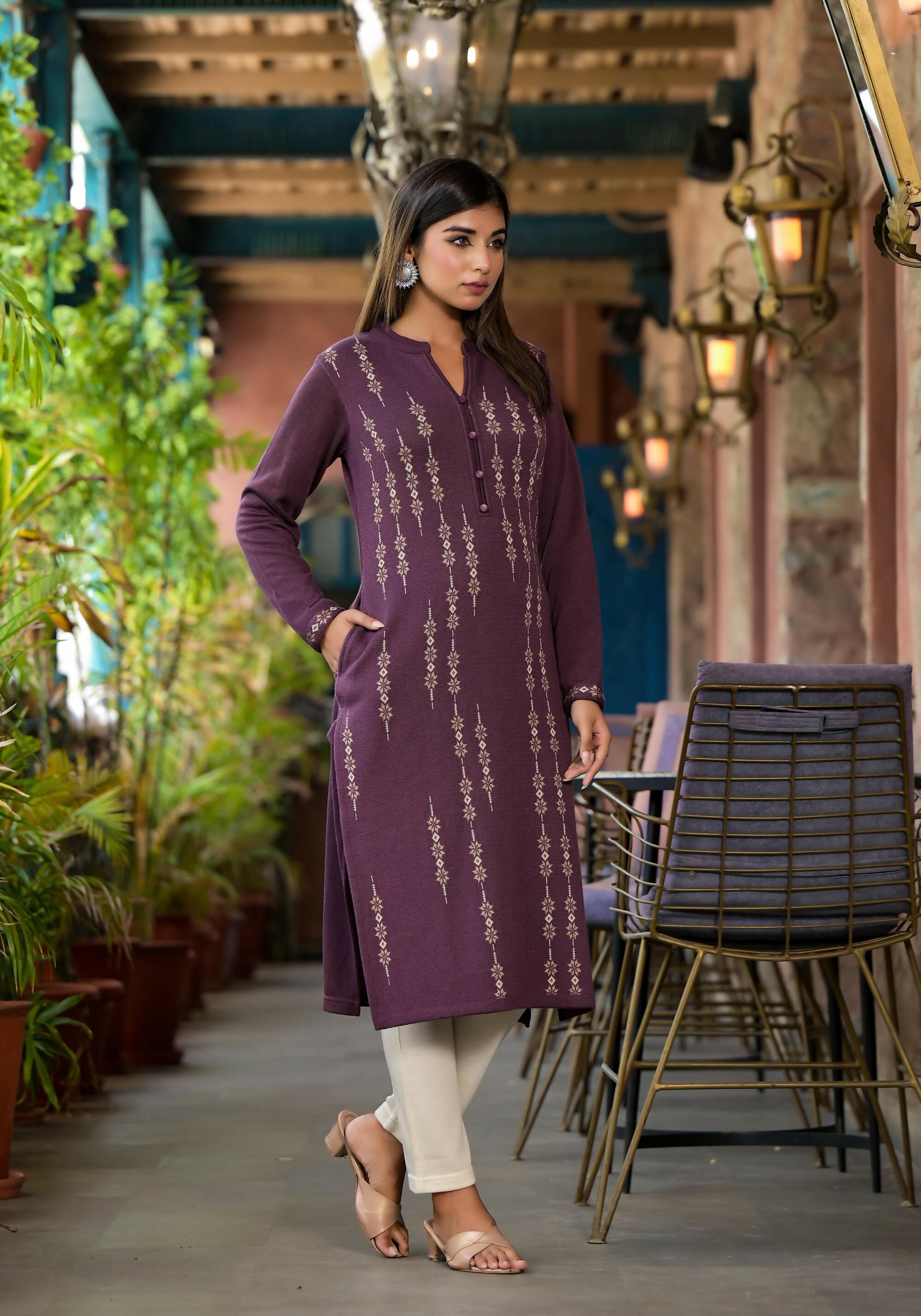 Juniper Women's Violet Ethnic Motif Printed Polycotton Kurta