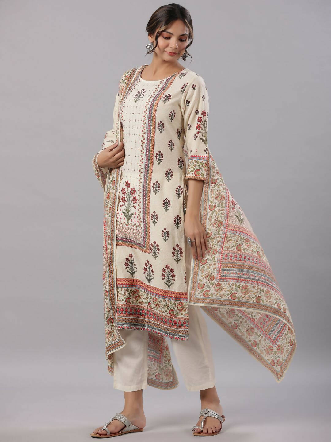 Juniper Women's Beige Cambric Floral Placement Printed Straight Fit Kurta Sets
