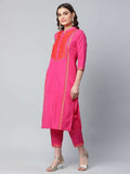 Ahalyaa Womens Pink Crepe Printed Kurtas