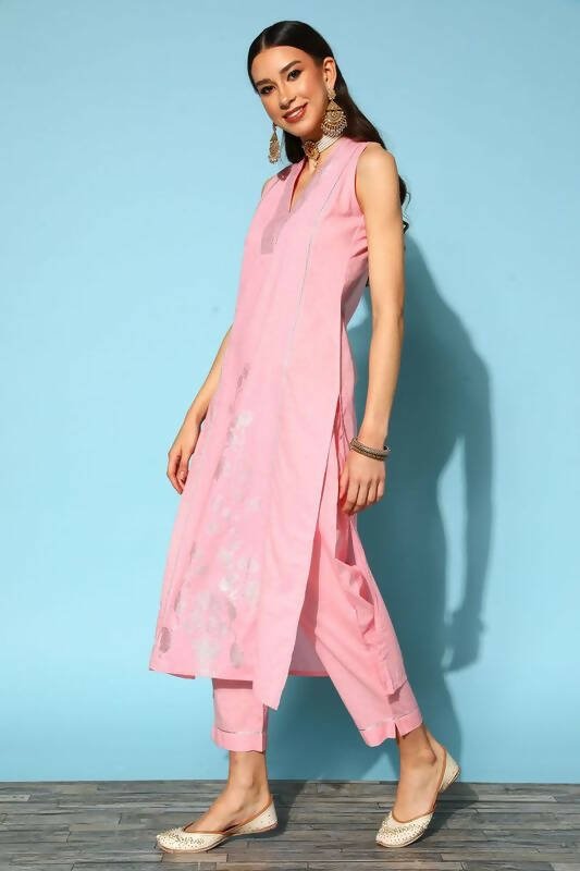 Ahalyaa Women Pink Colour Cotton Silver Foil Printed Kurta Pant Set