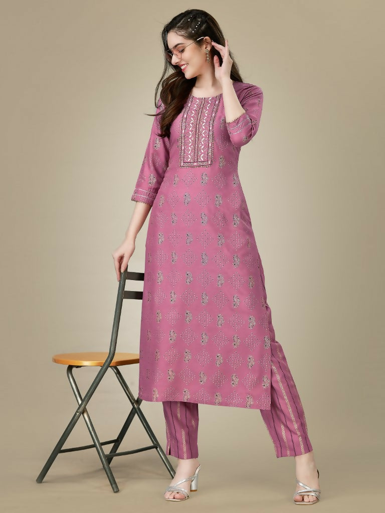 Jyoti Fashion Women's Purple Rayon Embroidered Kurta Pant Set