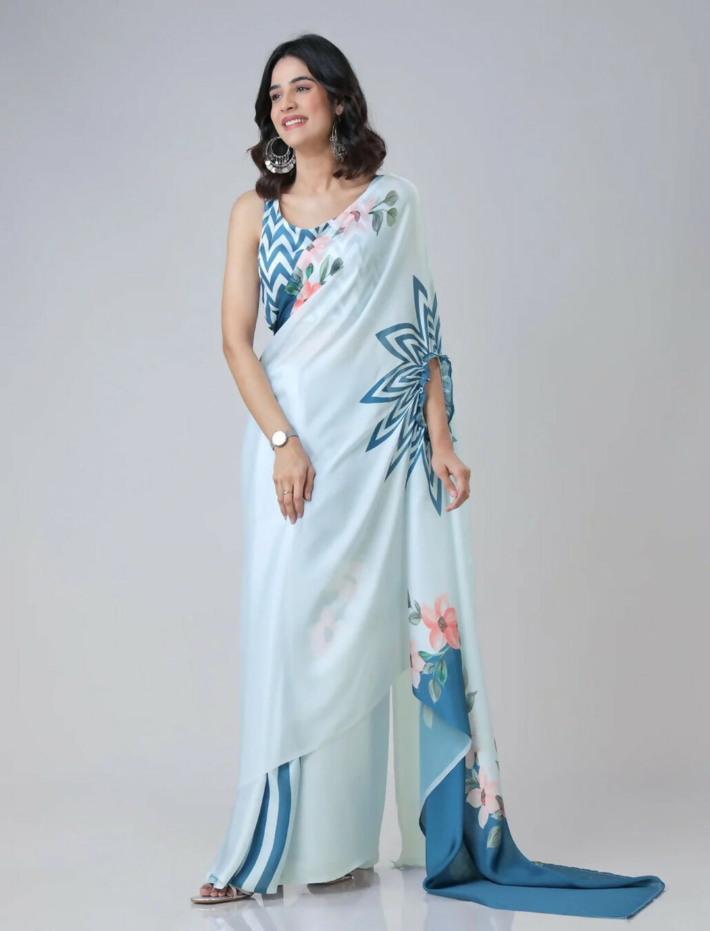 Vastranavya Icy Blue Freehand with Navy Starburst & Floral Print Ready to Wear Saree