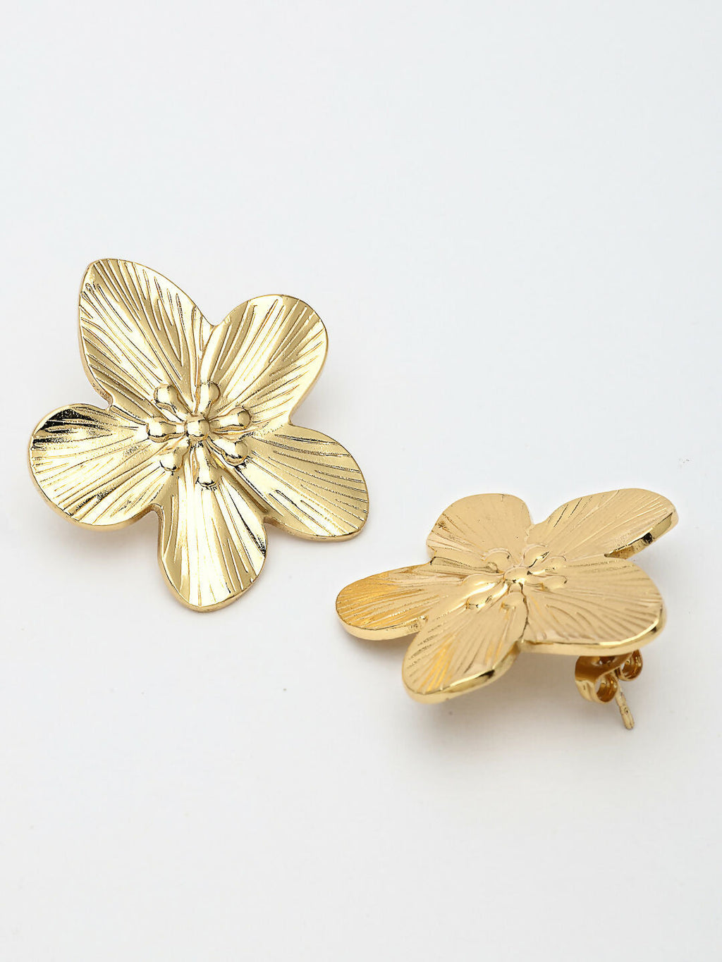 NVR Women's Gold-Polished Floral Shape Stud Earrings