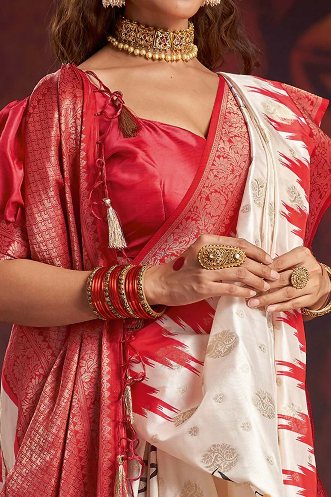 Joban Fashion Off White Silk Blend Garad Saree