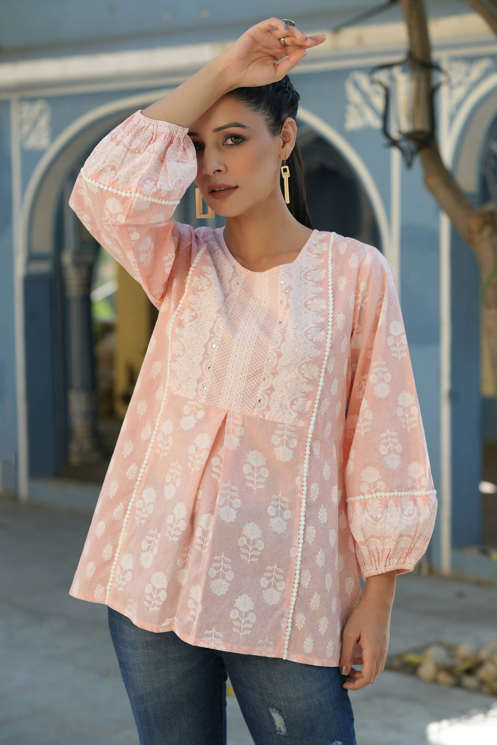 Juniper Women's Peach Cambric Placement Floral Printed Tunic