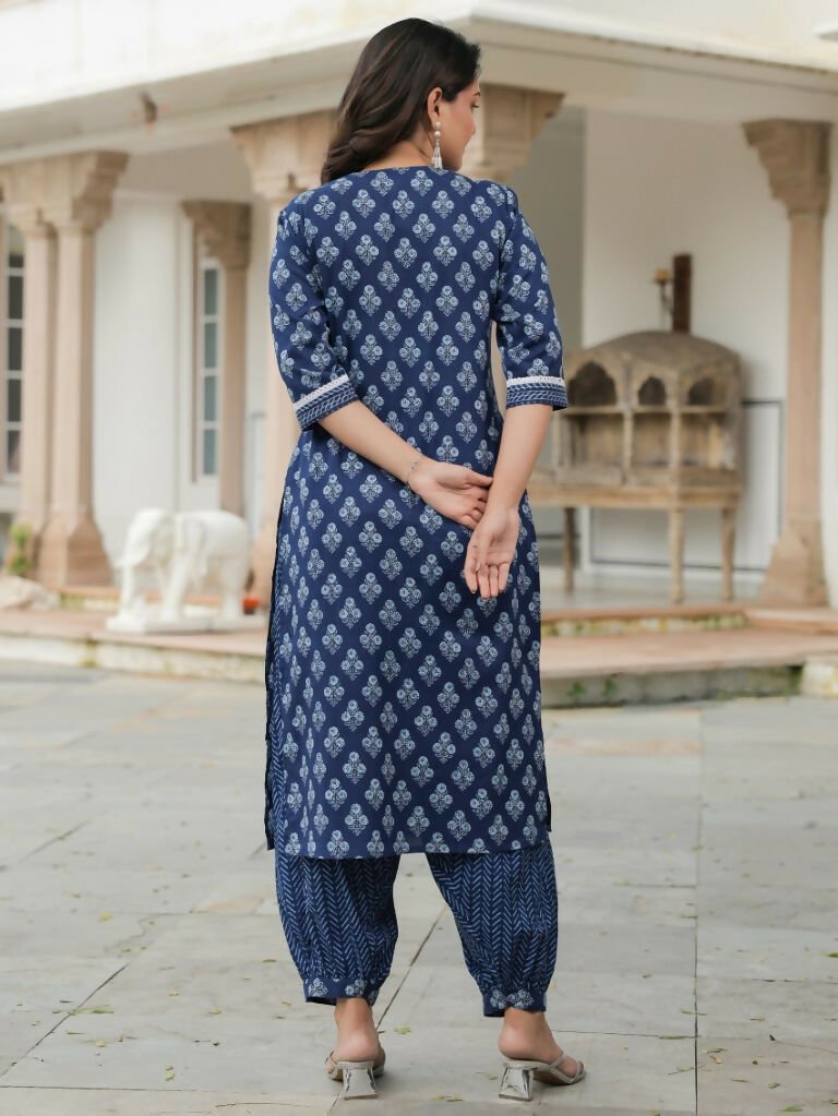 Aramya Straight Soft Cotton Floral Print Women's Kurta Set - Blue