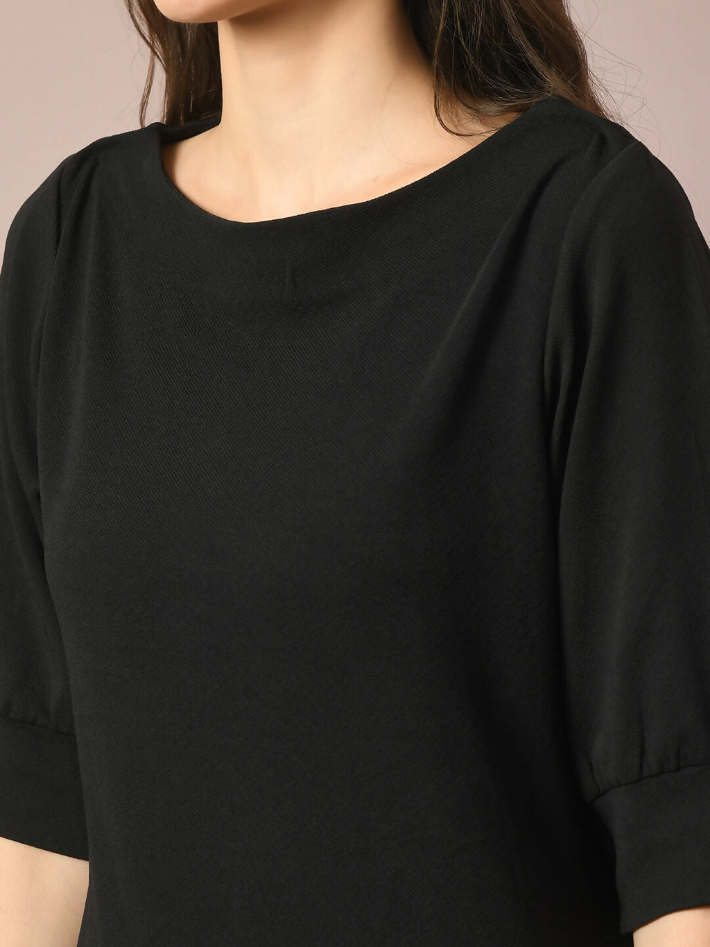 Myshka Women's Black Solid Boat Neck Party Top With Trousers Co-ord set