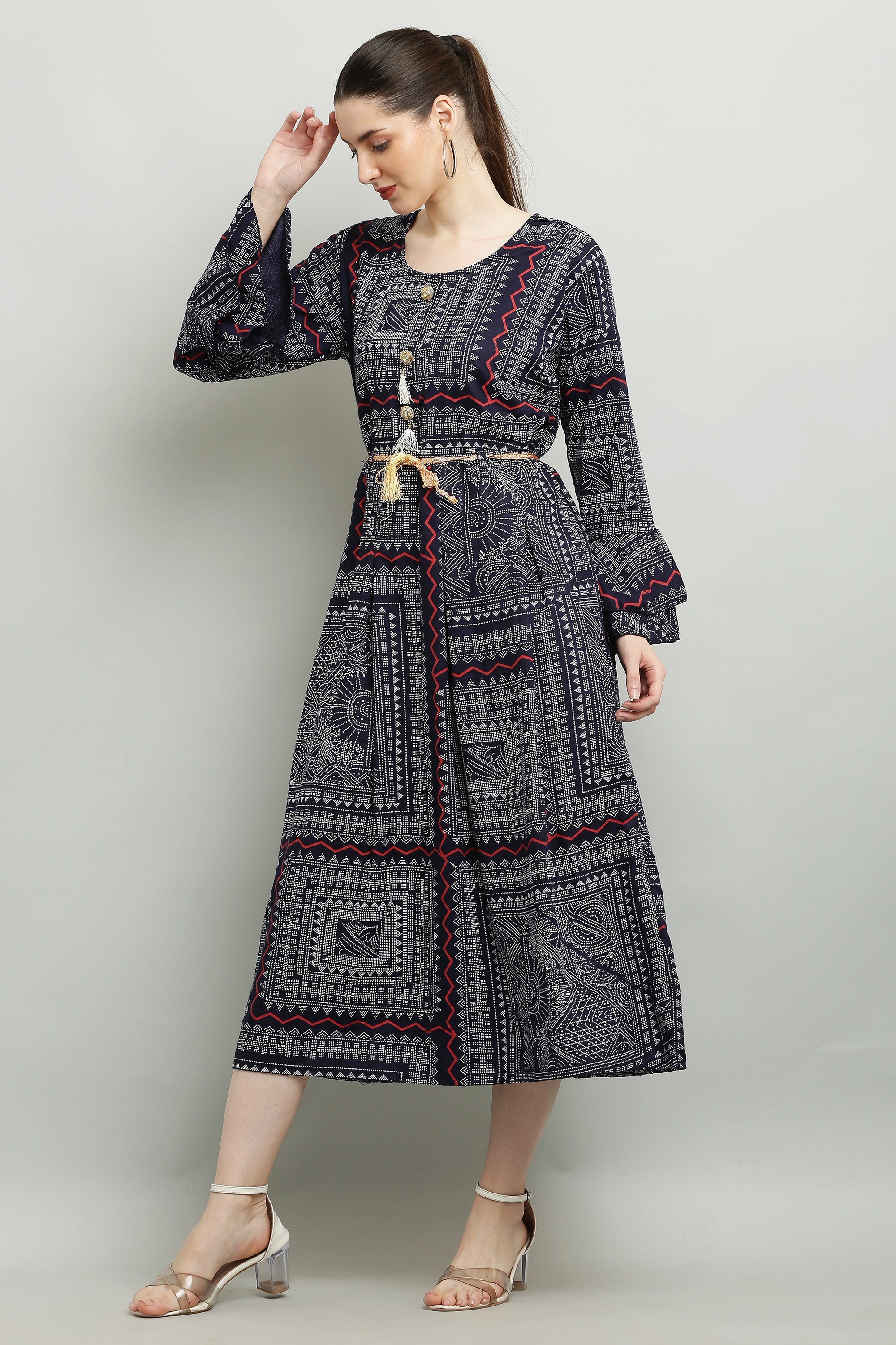 PAVONINE Navy Blue Color White Printed Kurta For Women