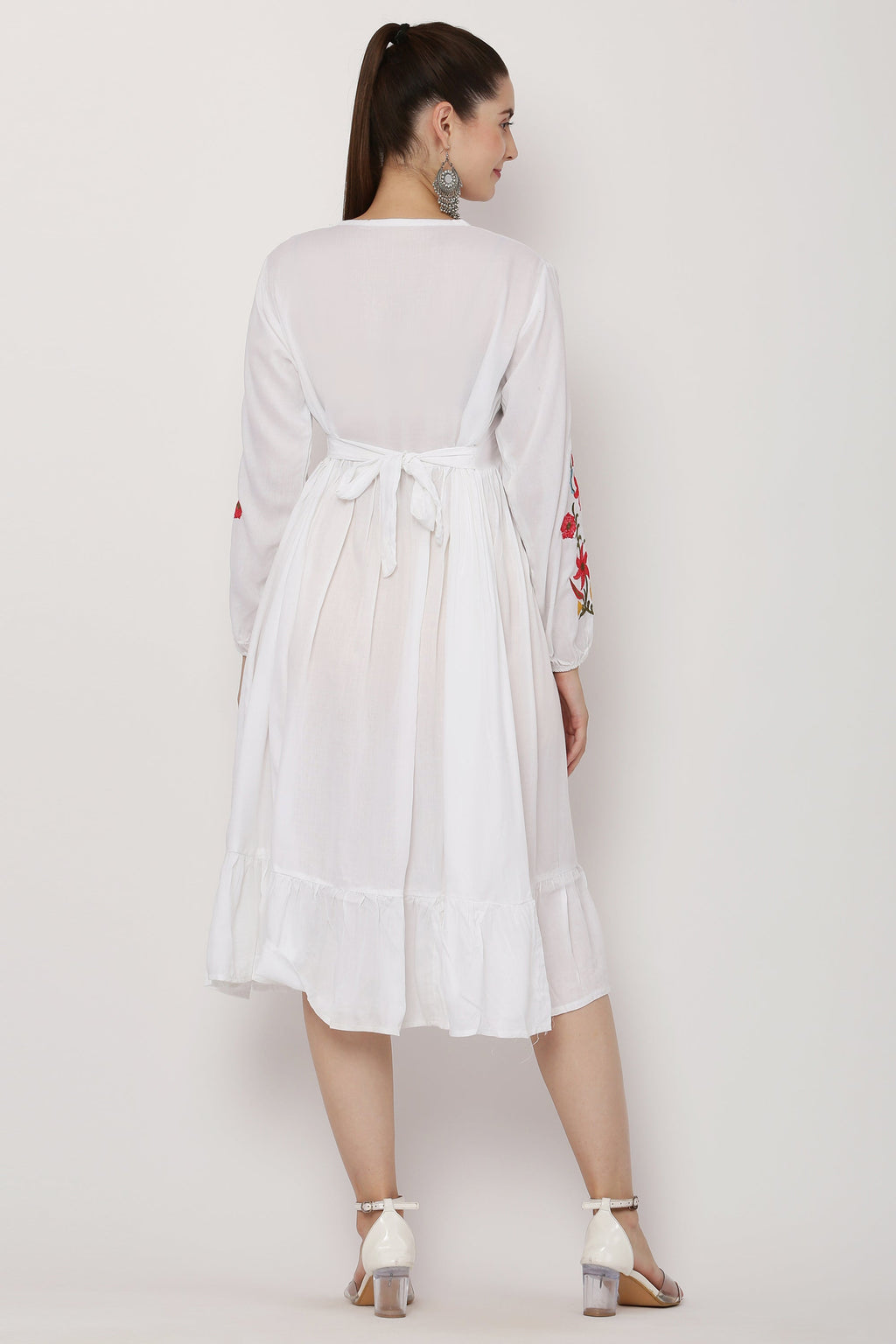 PAVONINE White Color Flower Embroidery Dress For Women