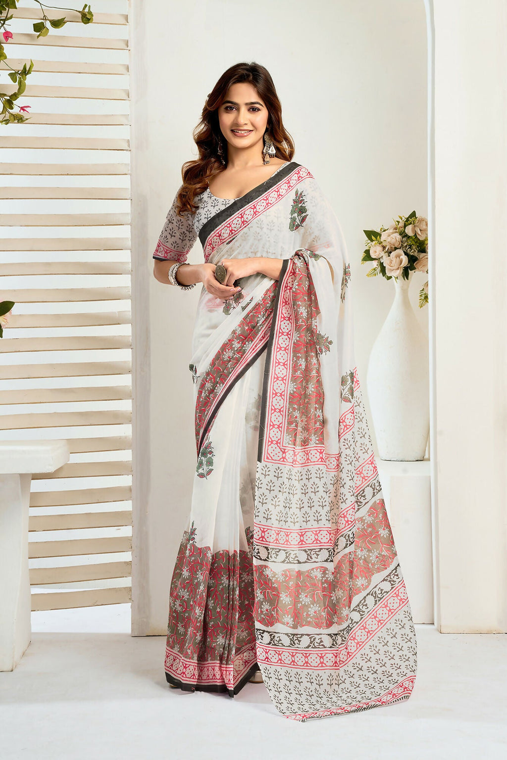 Vastranavya Green Digital Printed Linen Ready To Wear Designer Saree with Unstitched Blouse