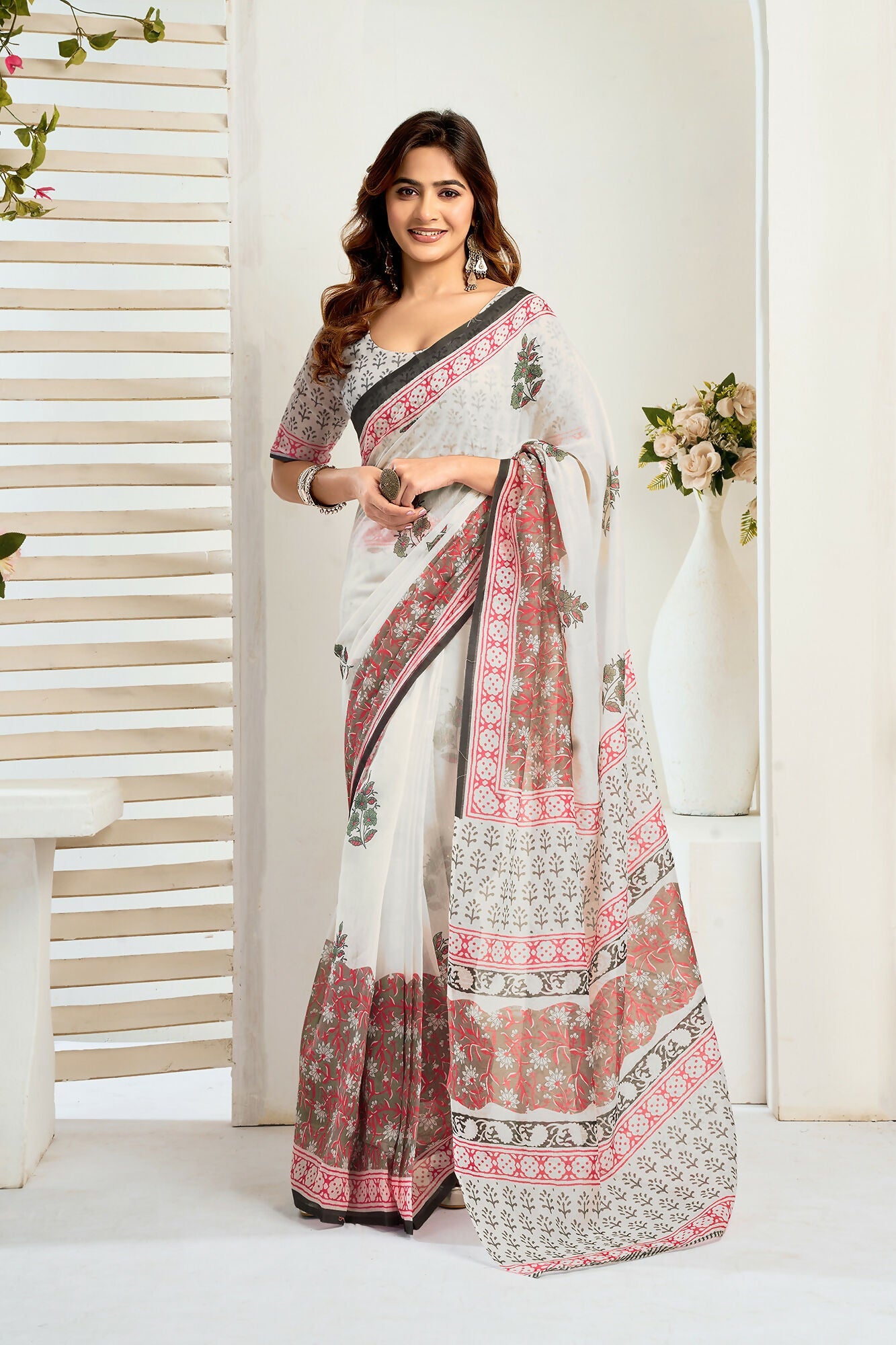 Vastranavya Green Digital Printed Linen Ready To Wear Designer Saree with Unstitched Blouse