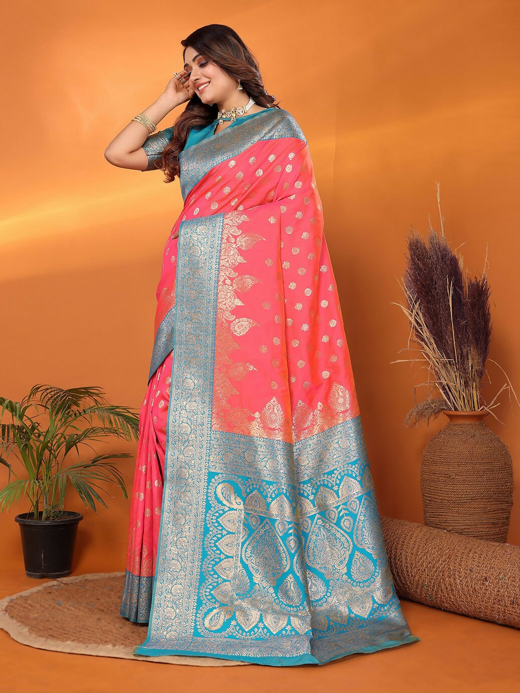 Joban Fashion Banarasi Pink Woven Soft Silk Saree
