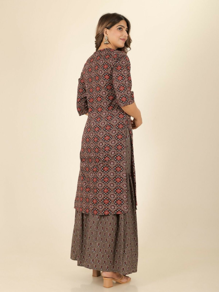 Aramya Brown Soft Cotton Geometric Straight Kurta for Women