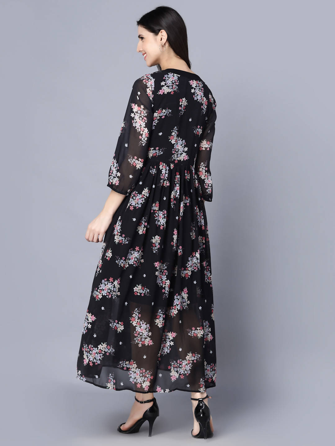 Myshka Black Floral Keyhole Neck Georgette Maxi Dress