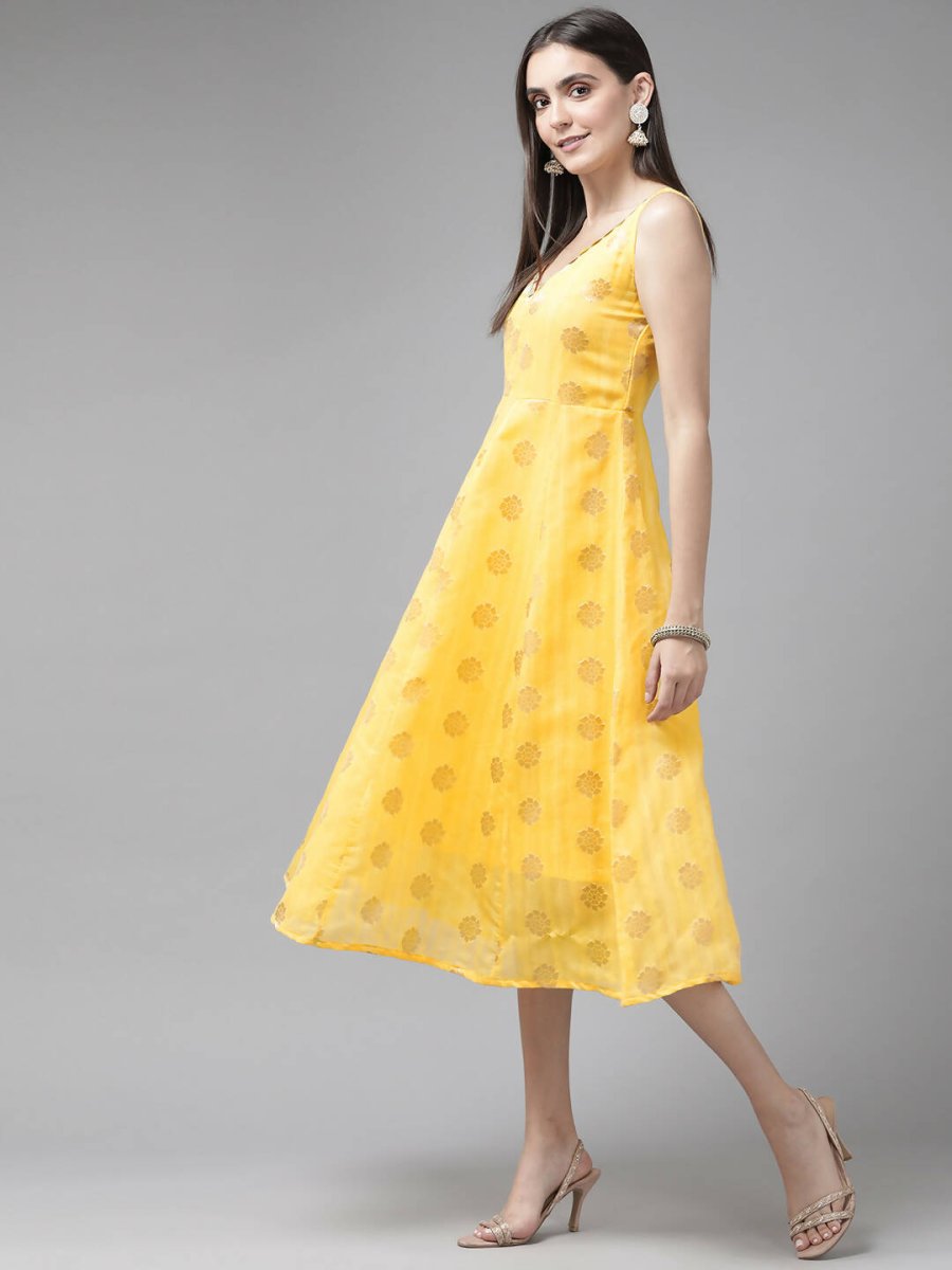 Ahalyaa Women's Traditional wear Dress - Yellow