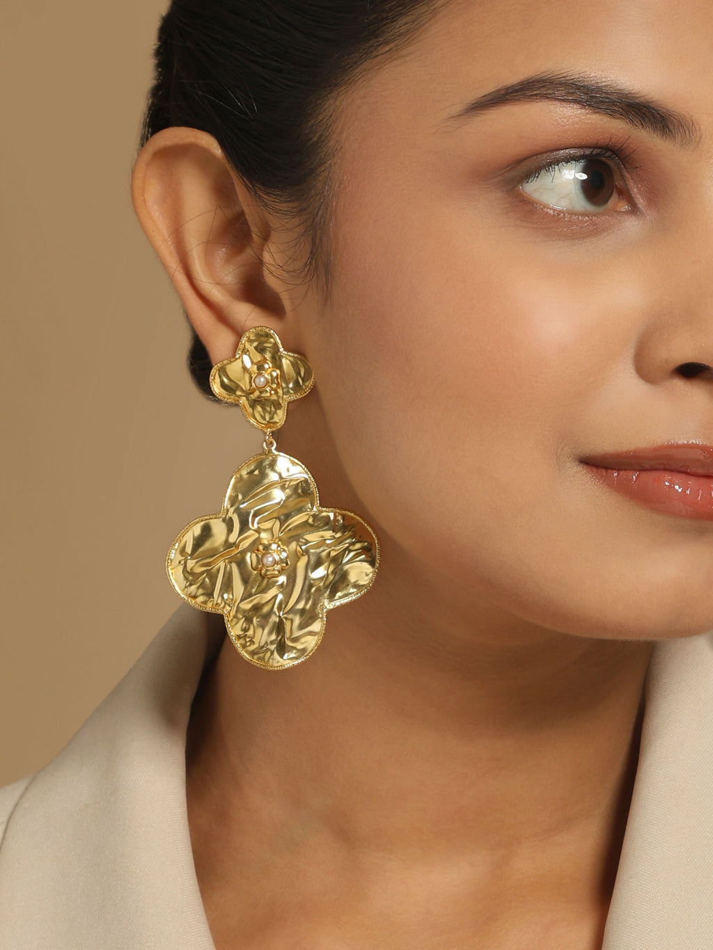 Nuyug 18k Gold-Plated Contemporary Molten Metallic Finish Floral Drop Dangler Earrings