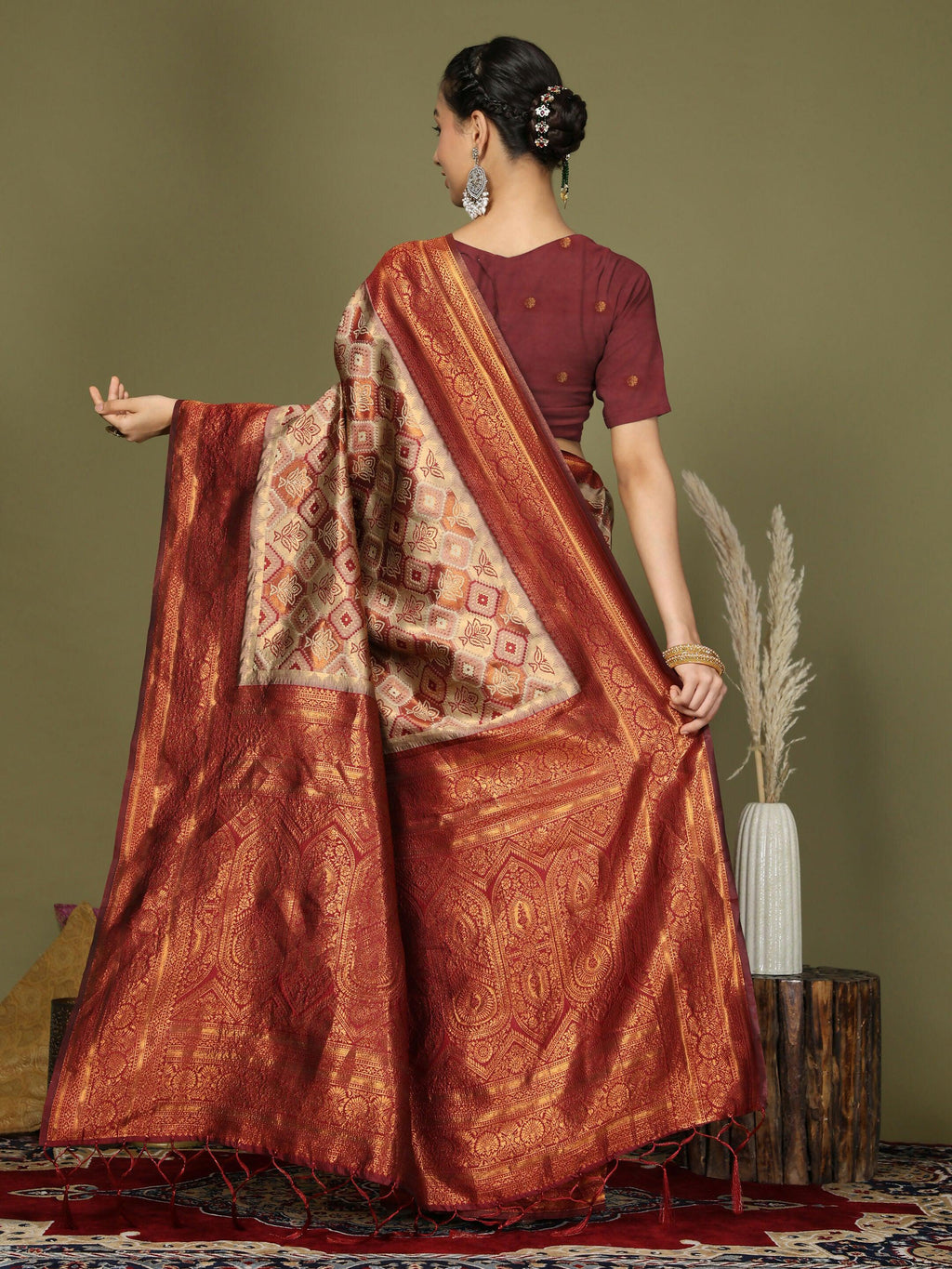 Shree Shyam Fashion Lichi Silk Cream Saree
