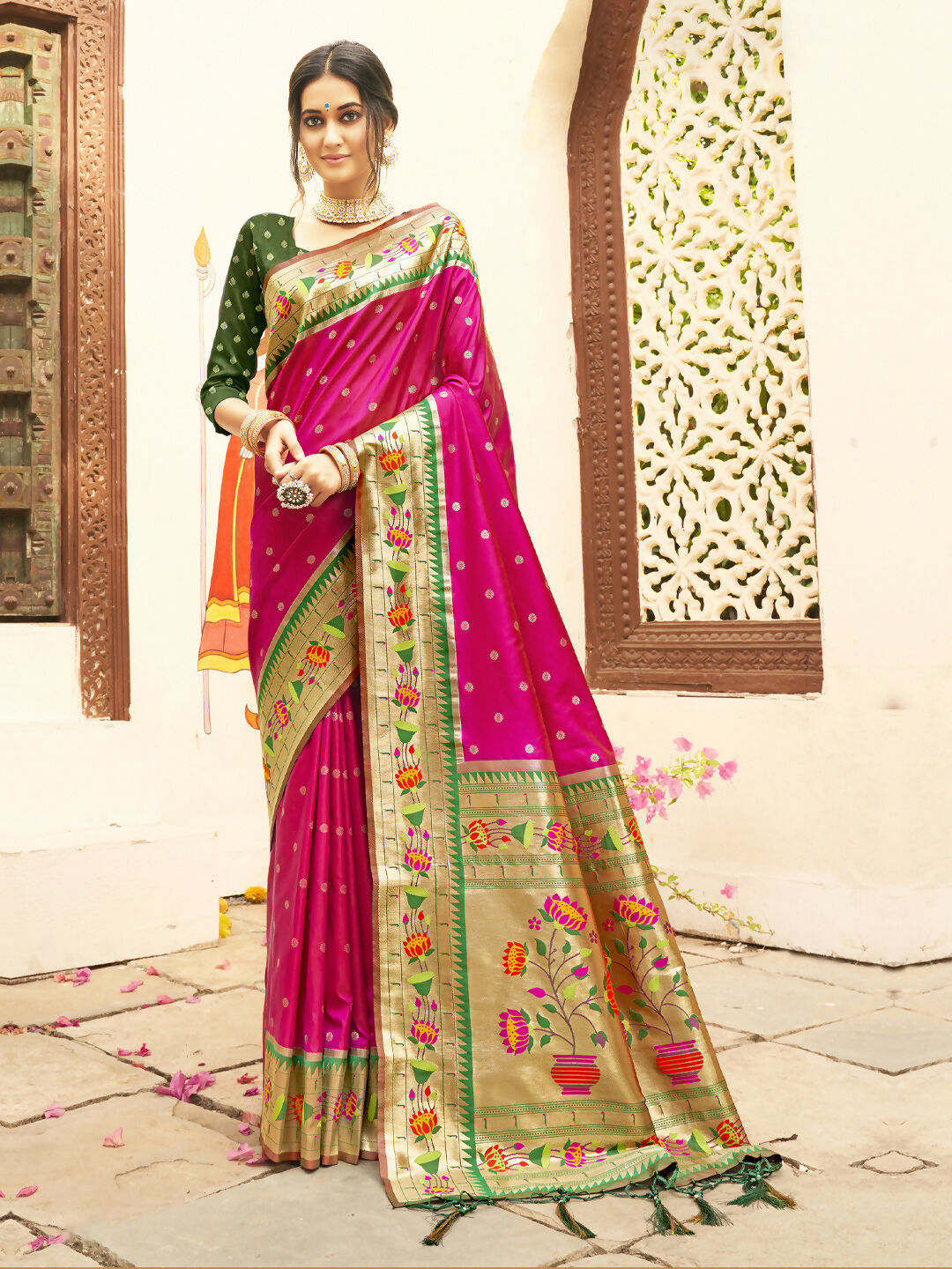 Shree Shyam Fashion Silk Blend Magenta Saree