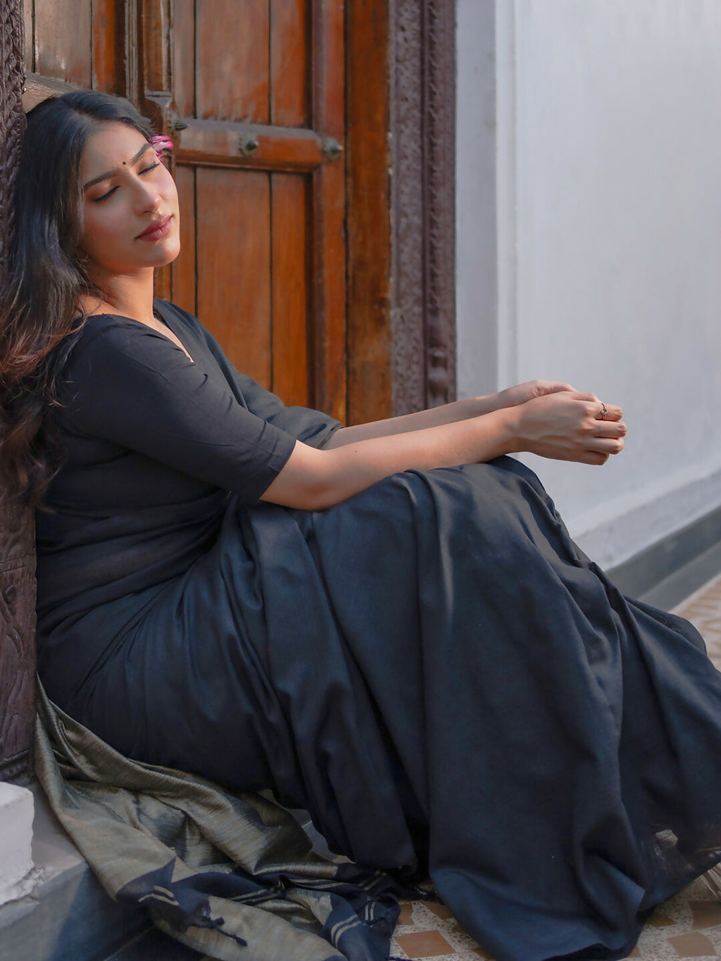 Zibaa Black & Gold Mul Cotton Saree