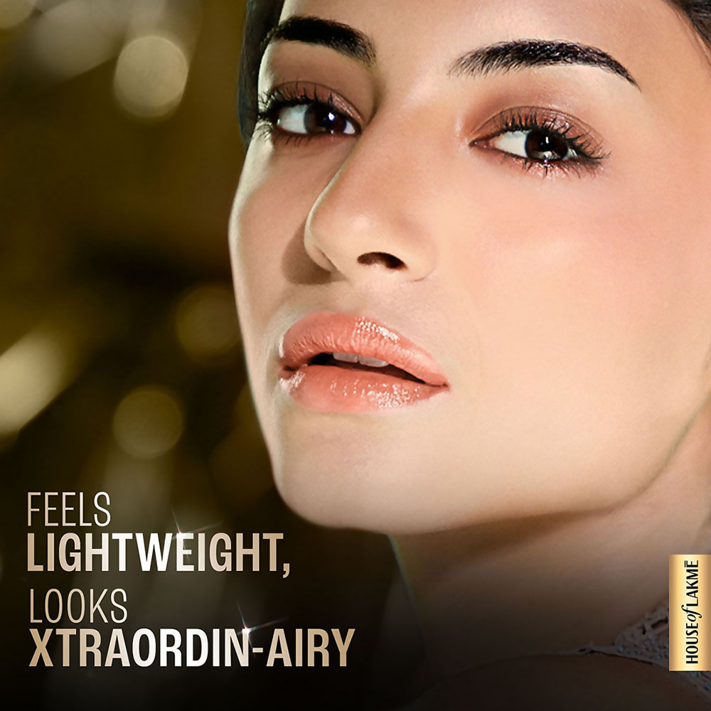 Lakme Xtraordin Airy Mattreal Mousse - Rose Fair