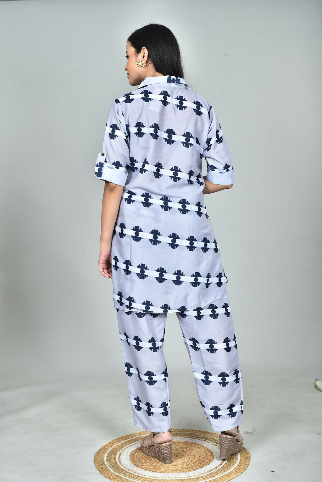 Morchari Digital Print Semi Muslin Co-Ord Set Top & Trouser-Multicolor