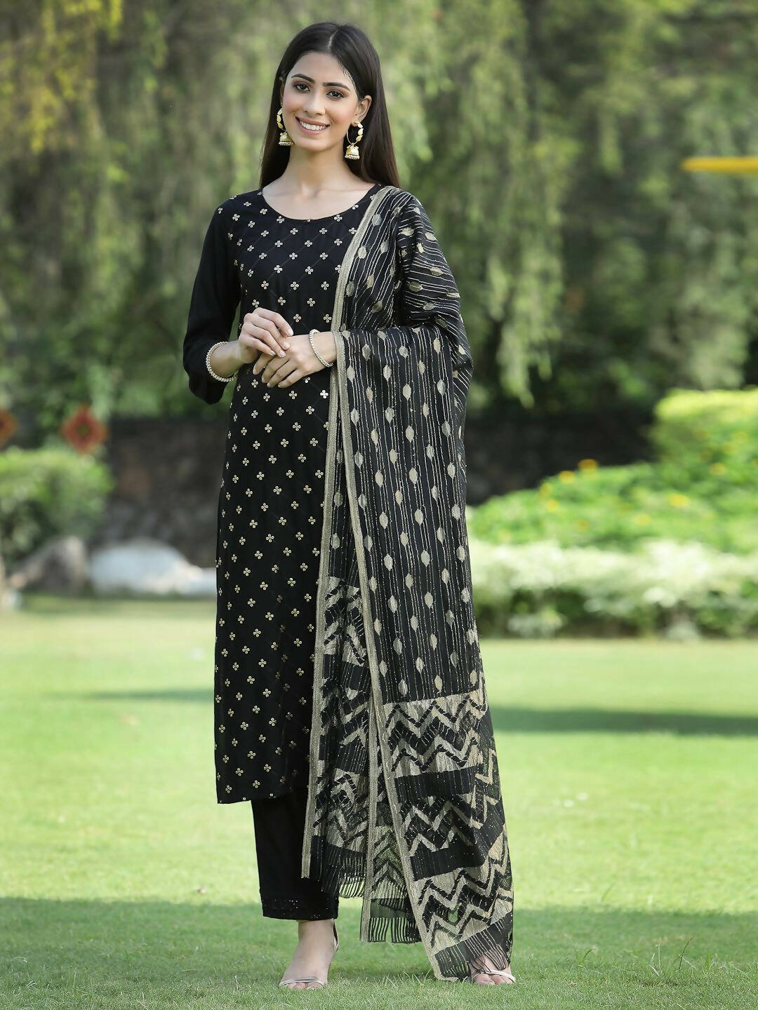Juniper Women's Black Rayon Embellished Straight Kurta Sets