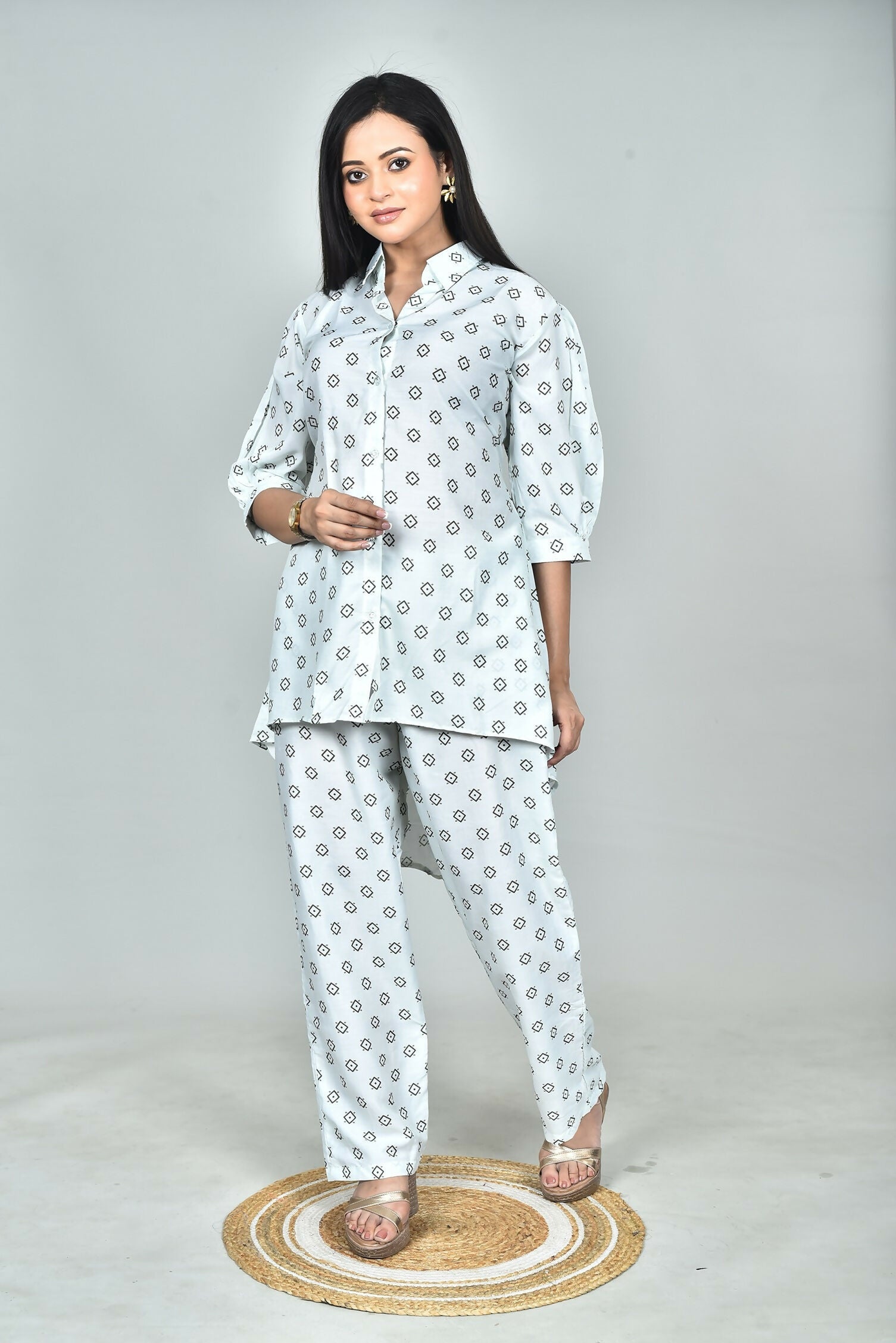 Morchari Digital Print Semi Muslin Co-Ord Set Top & Trouser-Multicolor