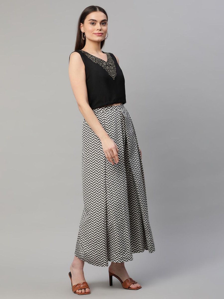 Ahalyaa Women Black Crepe Printed Top Palazzo Set