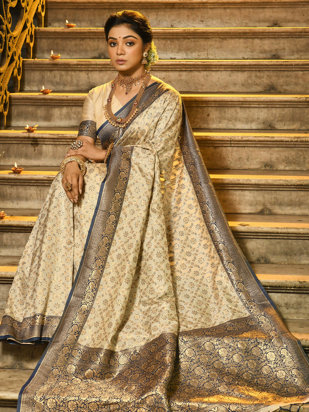 Shree Shyam Fashion Rajvastra Navy Blue Banarasi Silk Saree