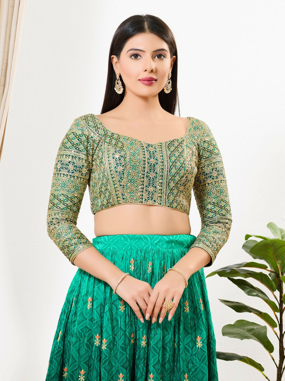 Joban Fashion Green Multi Silk Padded Blouse With Sweetheart Neck 3/4 Sleeves