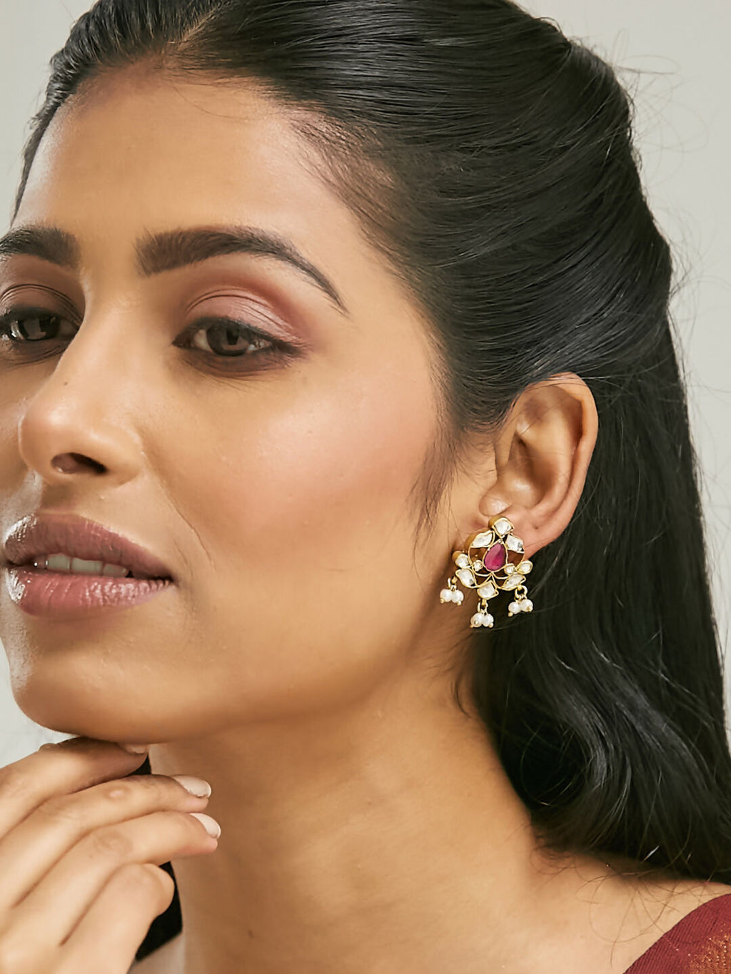 Nuyug 22K Gold-Plated Elegant Kundan & Ruby Stone Studded & Beaded Studs