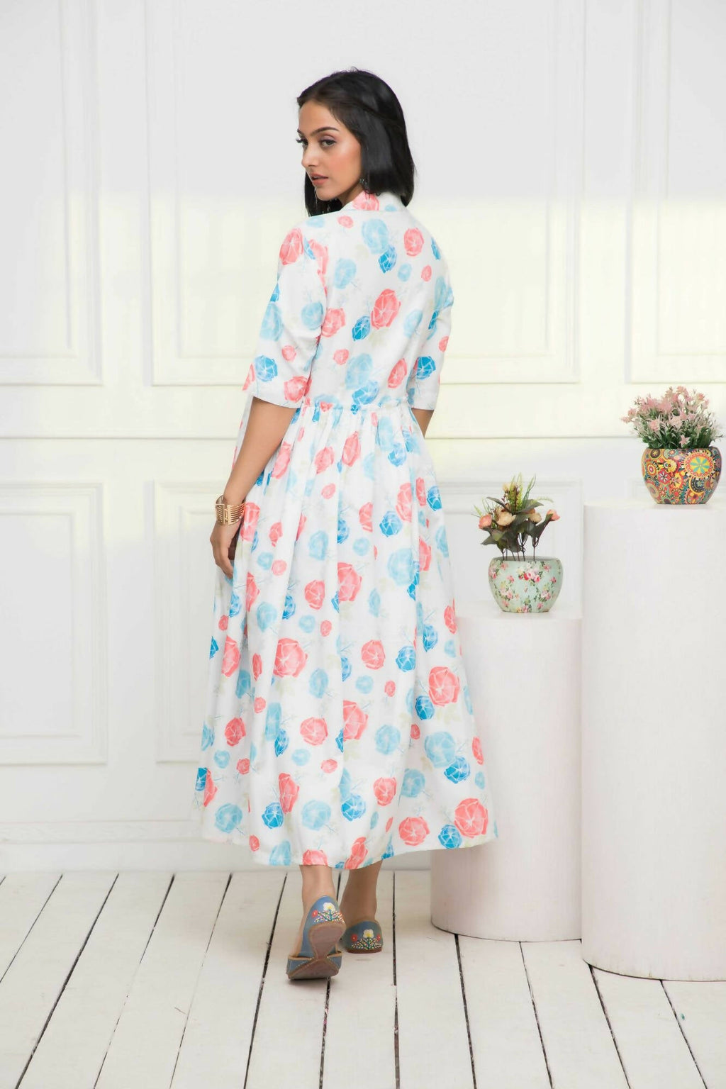 Myshka Women Multi - Floral Rayon A-Line V-Neck Dress