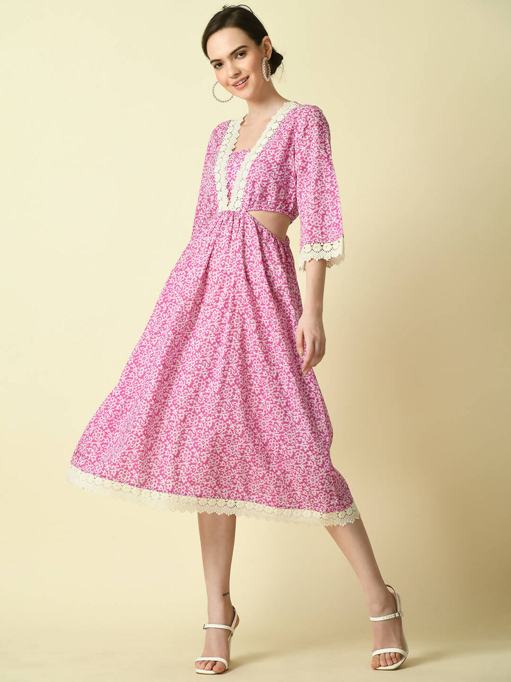 Myshka Women's Pink Floral Printed Fit and Flare Dress