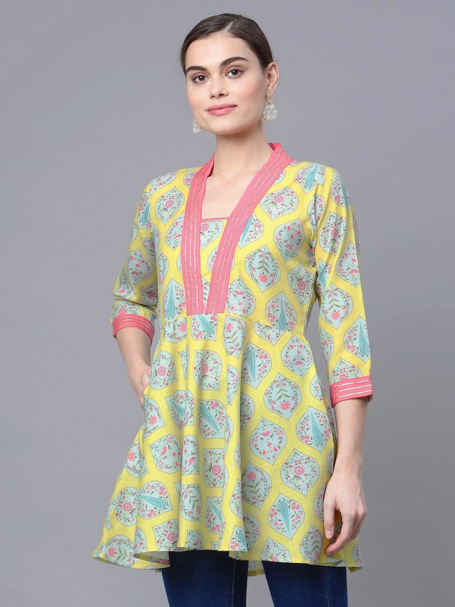 Ahalyaa Women Cotton Blend Lemon Yellow Digital Printed Tunic