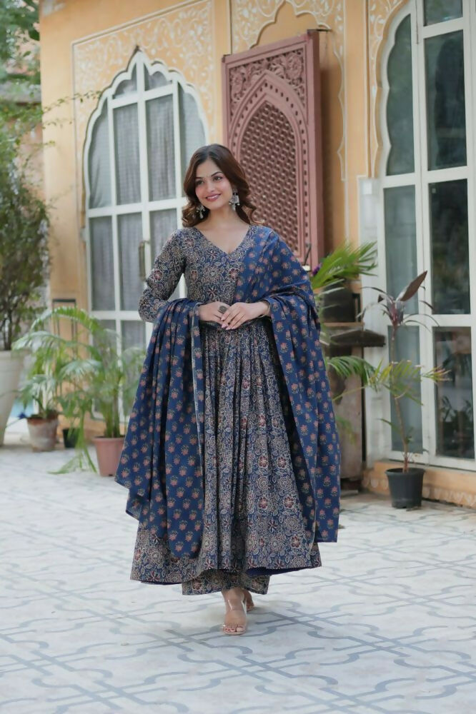 Vastranavya Navy Blue Pure Cotton Printed Top with Pant & Dupatta Set