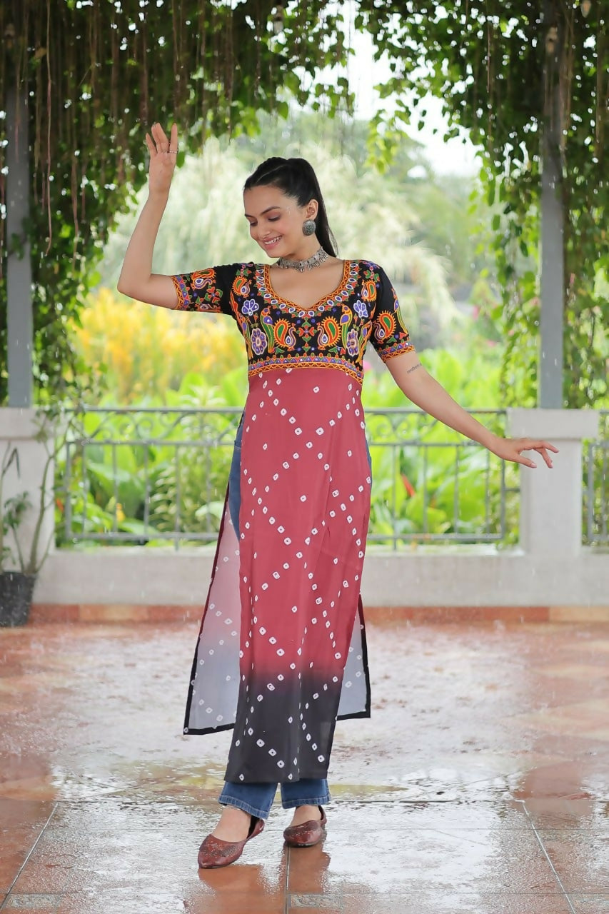 Vastranavya Black Navratri Special Kutchi Gamthi Work with Printed Kurti