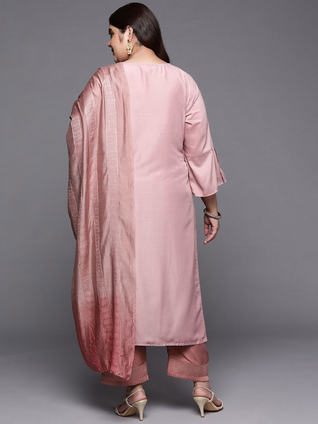 Sztori Plus Size Geometric Yoke Design Straight Kurta & Trousers With Dupatta